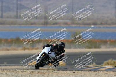 media/Apr-10-2022-SoCal Trackdays (Sun) [[f104b12566]]/Turn 14 (10am)/